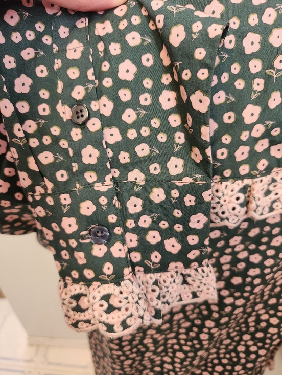 Boden Statement Peter Pan Collar Floral Button Down Shirt - Picture 12 of 13